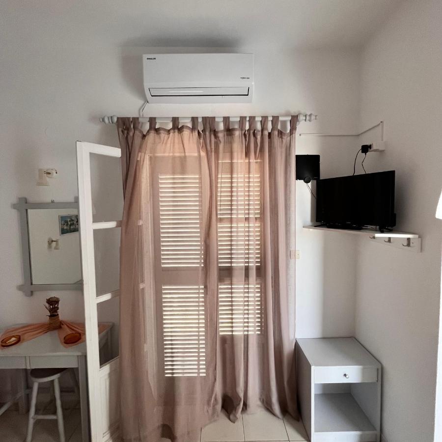 Panagiotis Rooms ナウサ エクステリア 写真